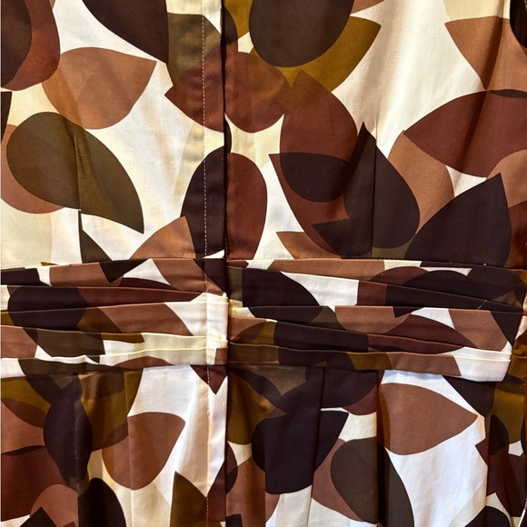 Calvin Klein Women's Brown Geometric Floral Sleeveless Dress size 8 NWT - Picture 5 of 10